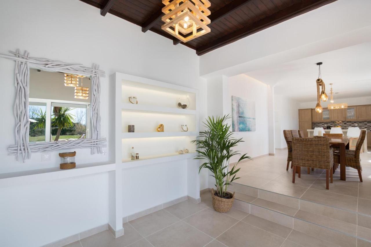 Villa Helena By Vintage Travel *