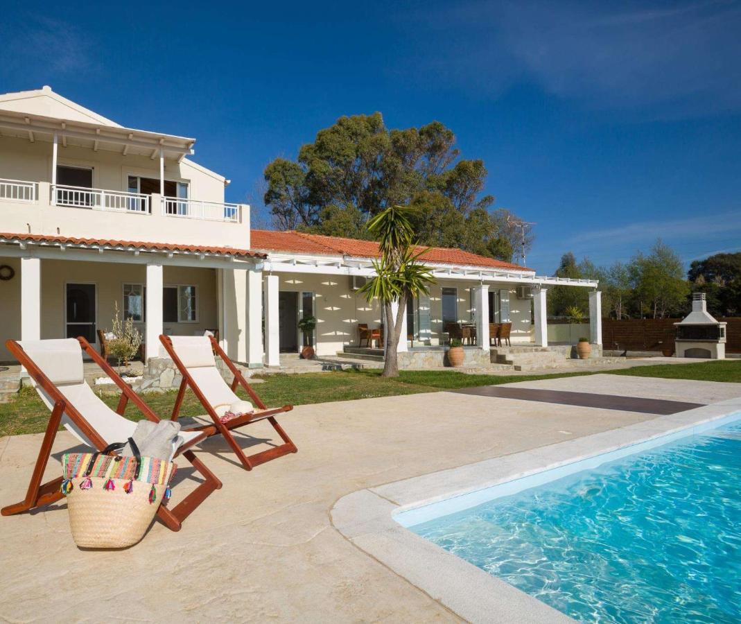 Villa Helena By Vintage Travel Halikounas